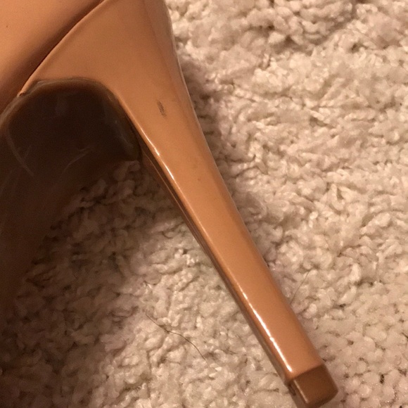 Shoes - Picture 3 of 3